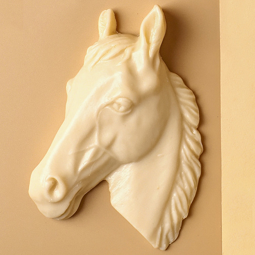 "Лошадь" барельеф шоколад белый 60г