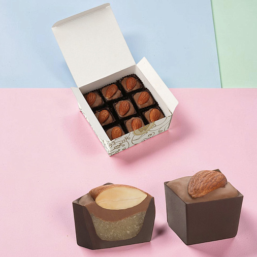 "Маэстро Аманд" набор конфет ручной работы