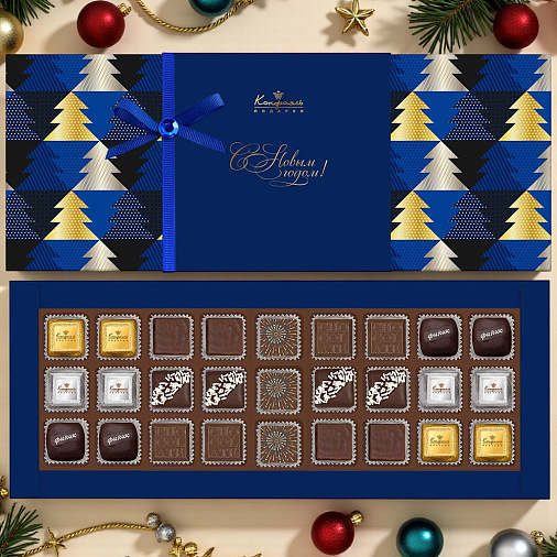 "С Новым годом" набор конфет: ассорти, суфле, сухофрукты, мягкий грильяж 270г