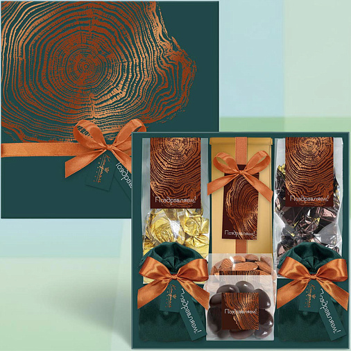 Подарочный набор: конфеты ассорти, суфле-безе, драже, кофе (зеленый)