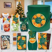 Новогодний набор с конфетами и шоколадом: мармелад-суфле, драже, ассорти, пряник, чай 555г