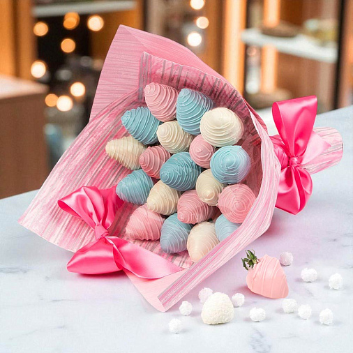 Клубника в шоколаде букет 760г