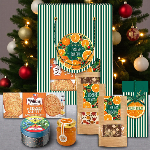 Новогодний пакет с конфетами: мармелад, шоколад, варенье, чай 630г