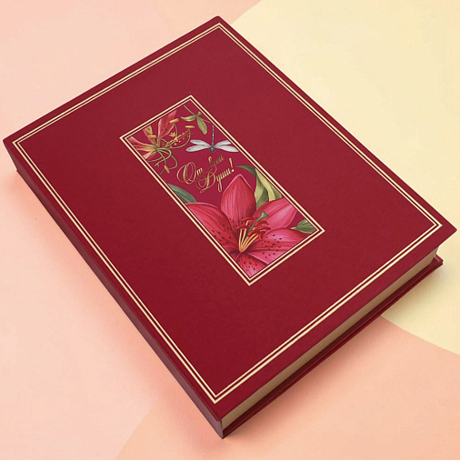 Роскошное собрание конфет суфле в горьком шоколаде