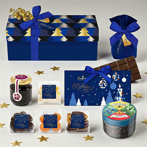 Новогодний набор: конфеты ассорти, молочный шоколад, драже, цукаты, чай, варенье 680г